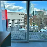 2 Bedrooms Luxury Apartment - Guillemins