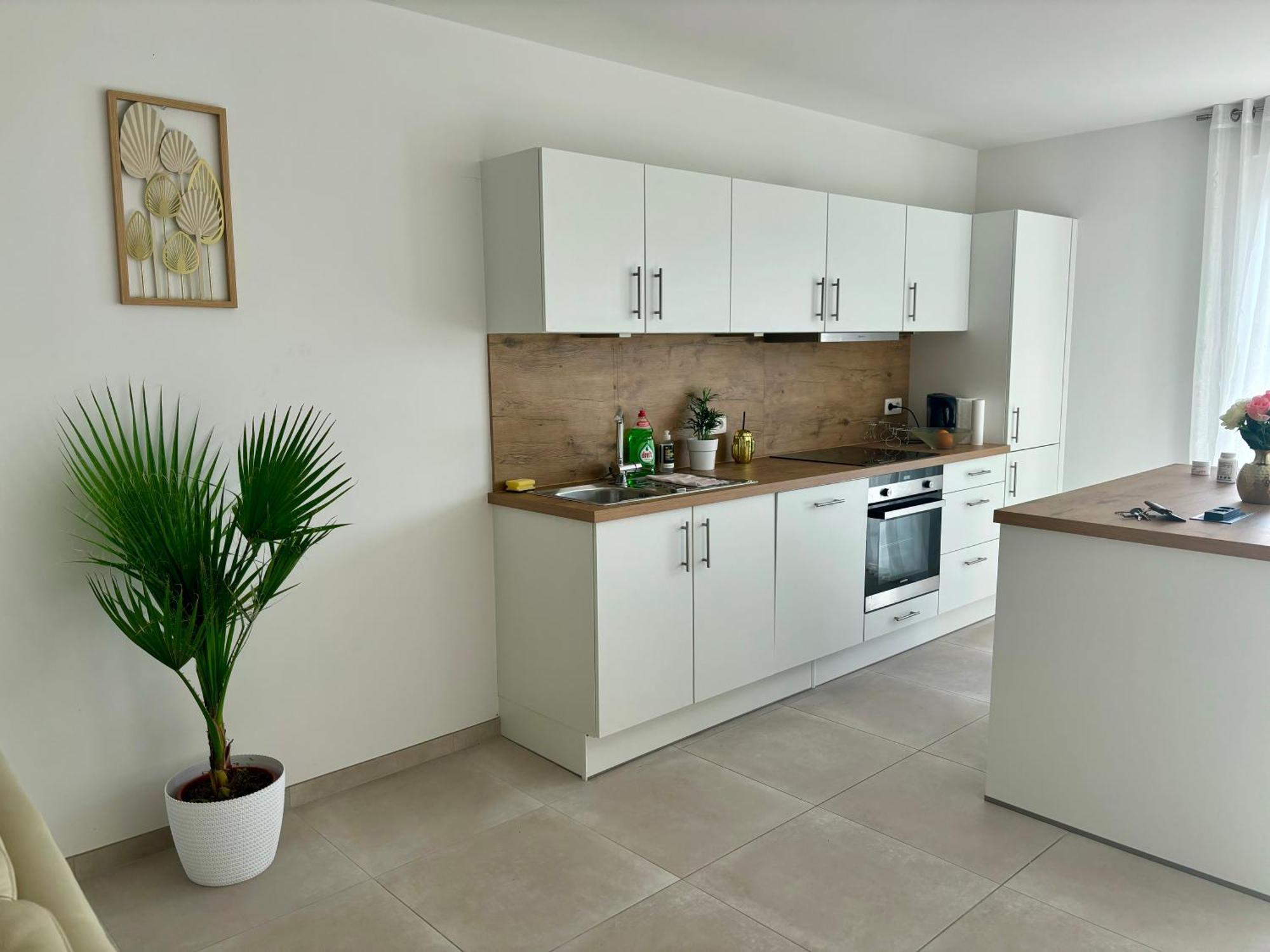 Appartement 2 Bedrooms Luxury - Guillemins